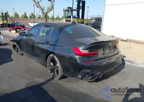 2021 BMW 3 Series M340I z USA, uszkodzony, nr VIN 3MW5U7J00M8C09393